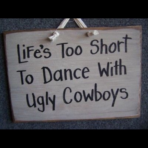 Red & Orange Dangle Cowgirl Earrings.Trimmed in Faux Rhinestones & Pearls - Picture 6 of 12